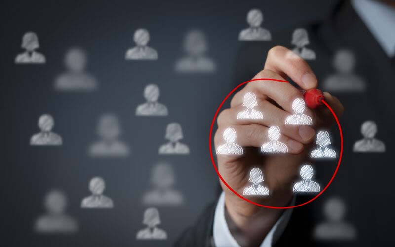 cách tìm thị trường ngách trong kinh doanh Dropshipping